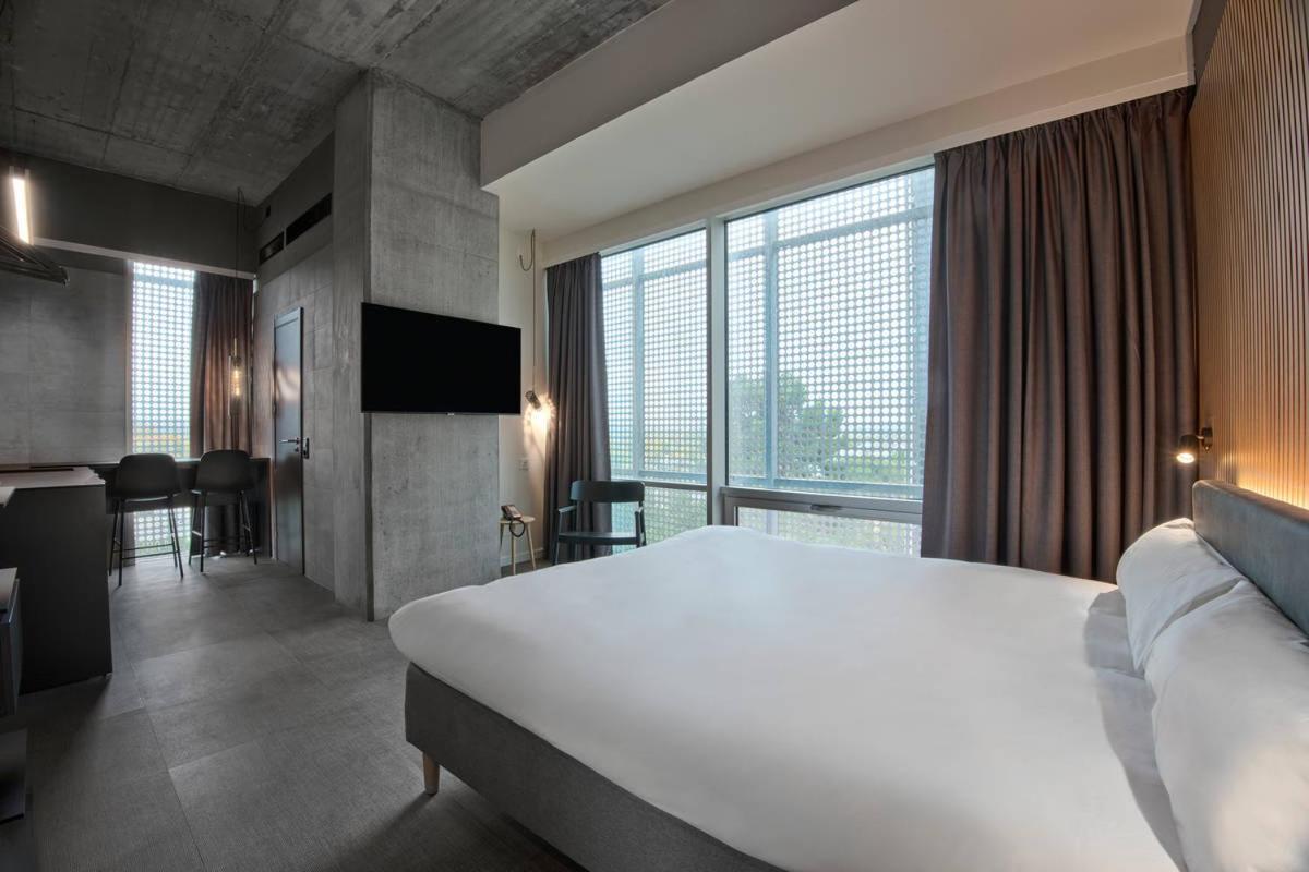 Hotel Zleep Airport Madri