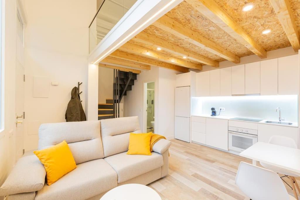 Apartment Amplio Apto A 300m De Retiro *