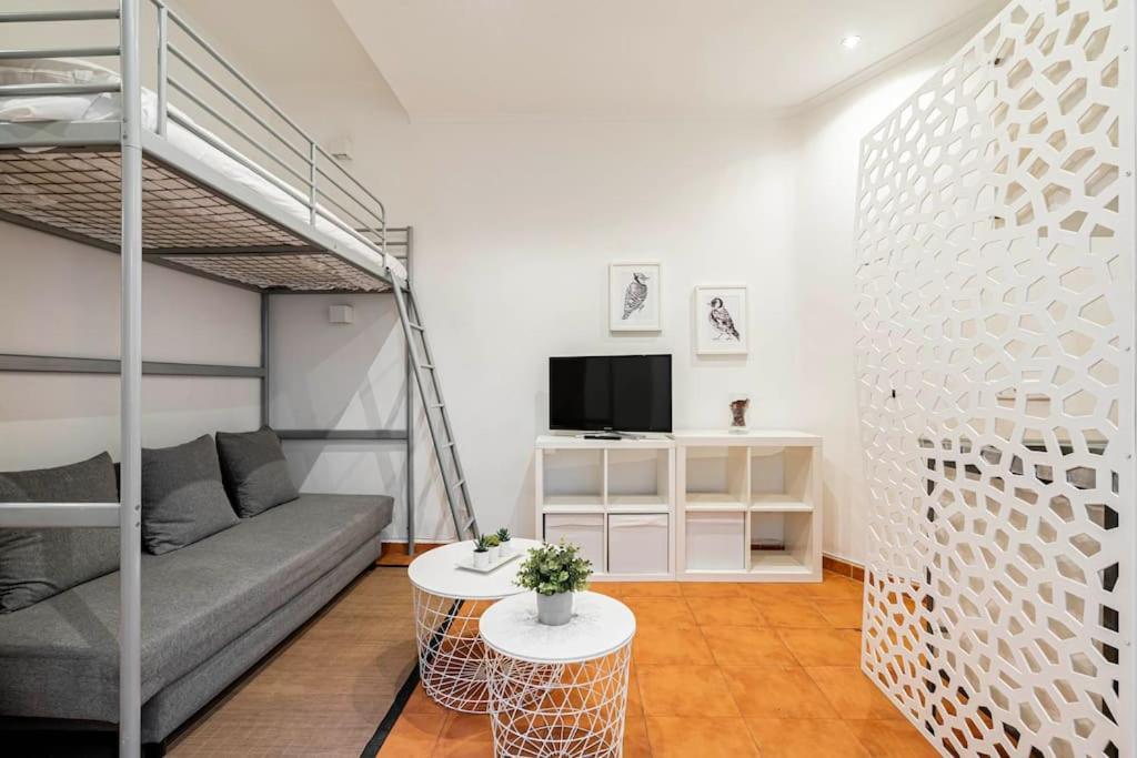 Agradable Estudio 3 Personas / 2 Camas En Gran Via Apartment Madrid