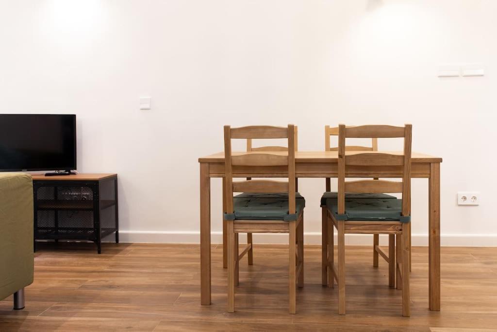 Apartment Encantador Reformado En Tetuan By Bebalmy *