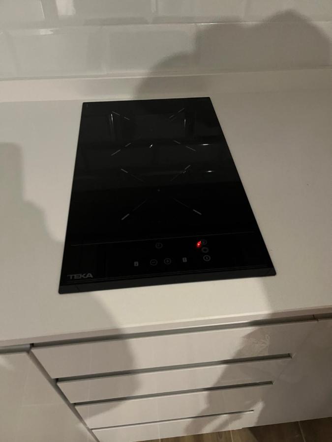 Apartamento Bernabeu/ C.universitaria *
