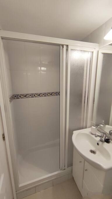 Apartamento Lovely In Center Madrid