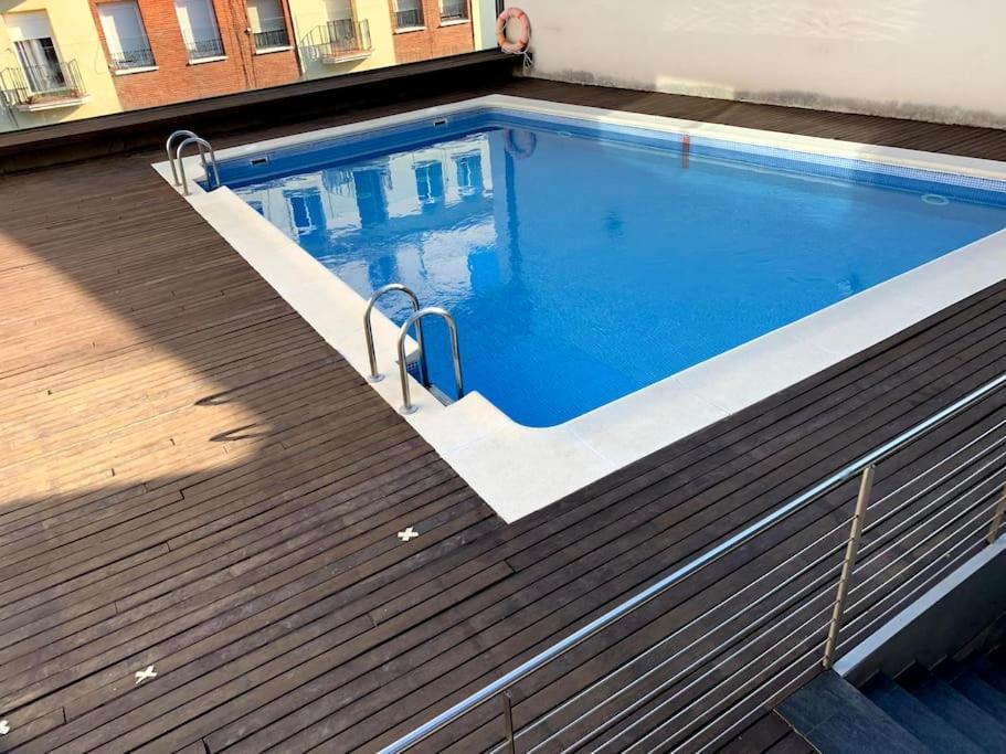 Loft Con Terraza, Parking Y Piscina En Verano-sebcan Apartamento *