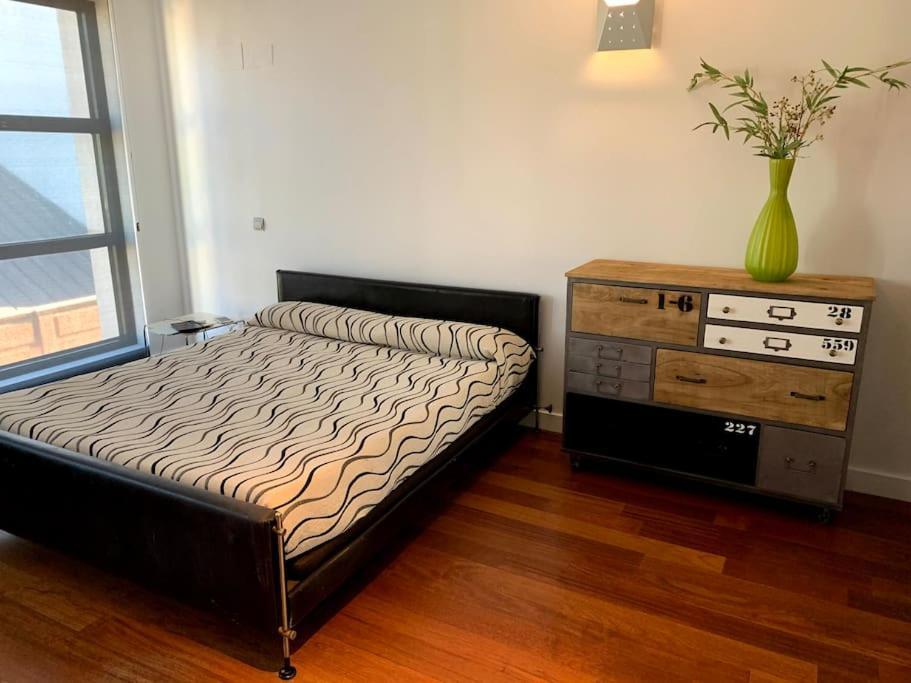 Loft Con Terraza, Parking Y Piscina En Verano-sebcan Apartamento *