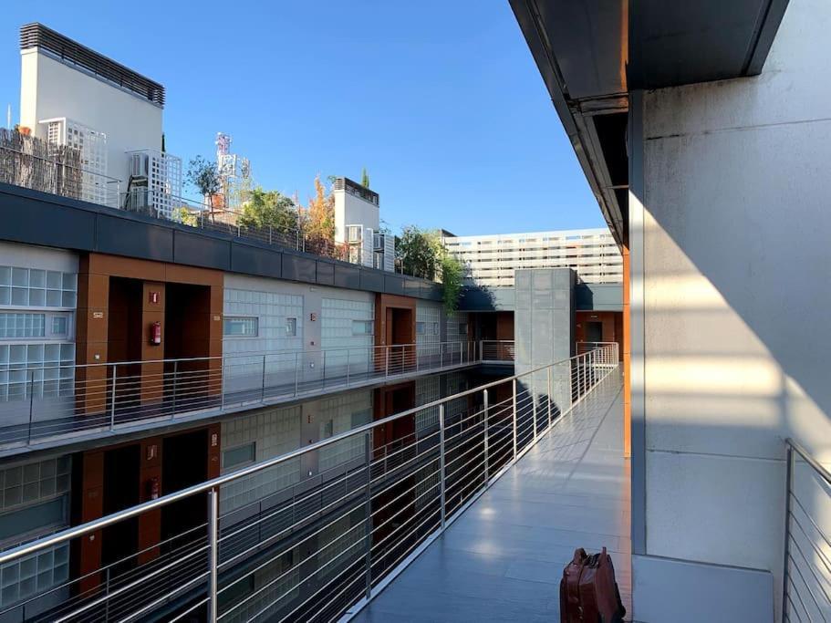 Apartamento Loft Con Terraza, Parking Y Piscina En Verano-sebcan
