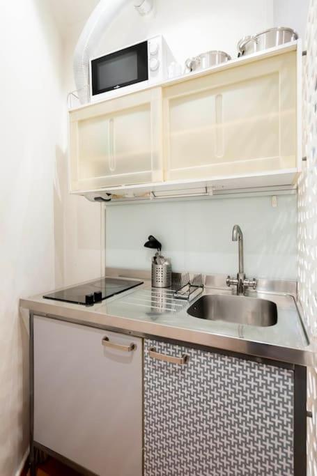 Agradable Estudio 3 Personas / 2 Camas En Gran Via *
