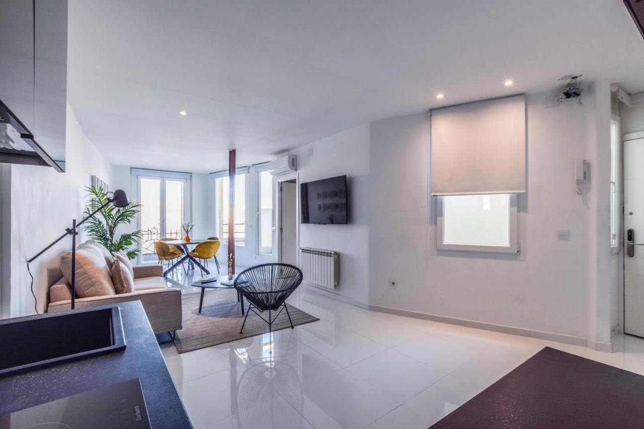 Ap Embajadores Ix Apartment *