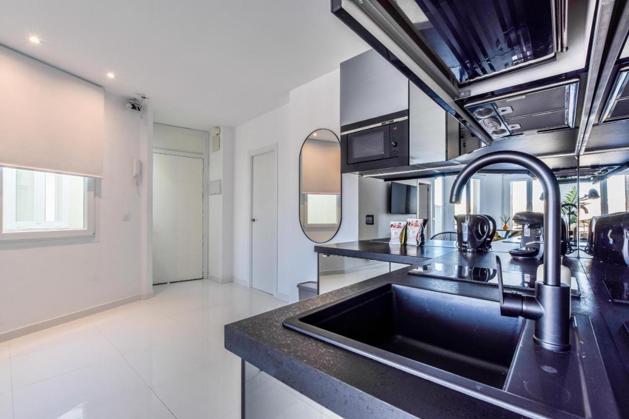 Ap Embajadores Ix Apartment Madrid