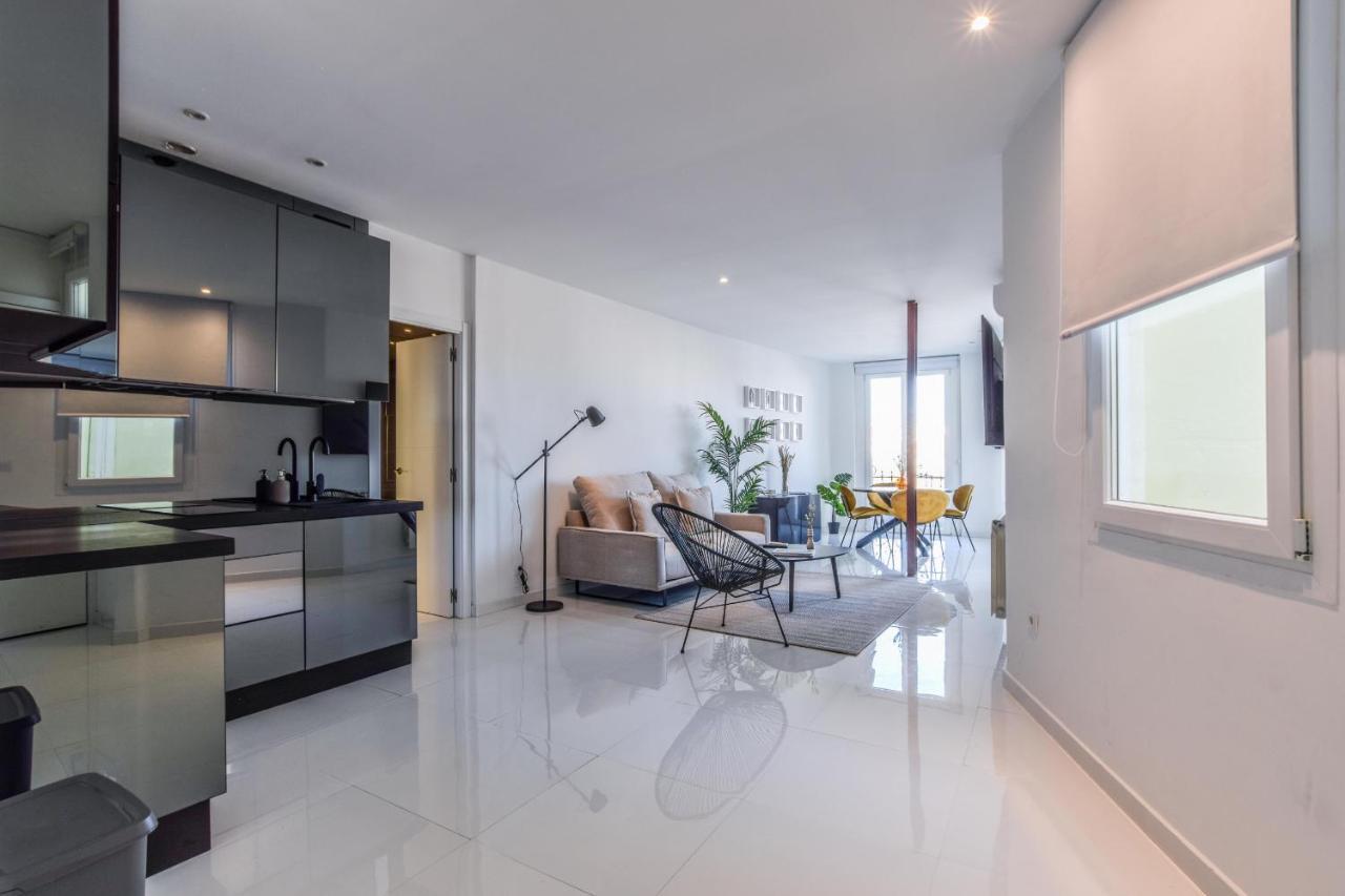 Ap Embajadores Ix Apartment *
