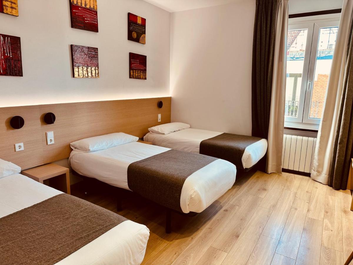 Sol Square Guest house Madrid