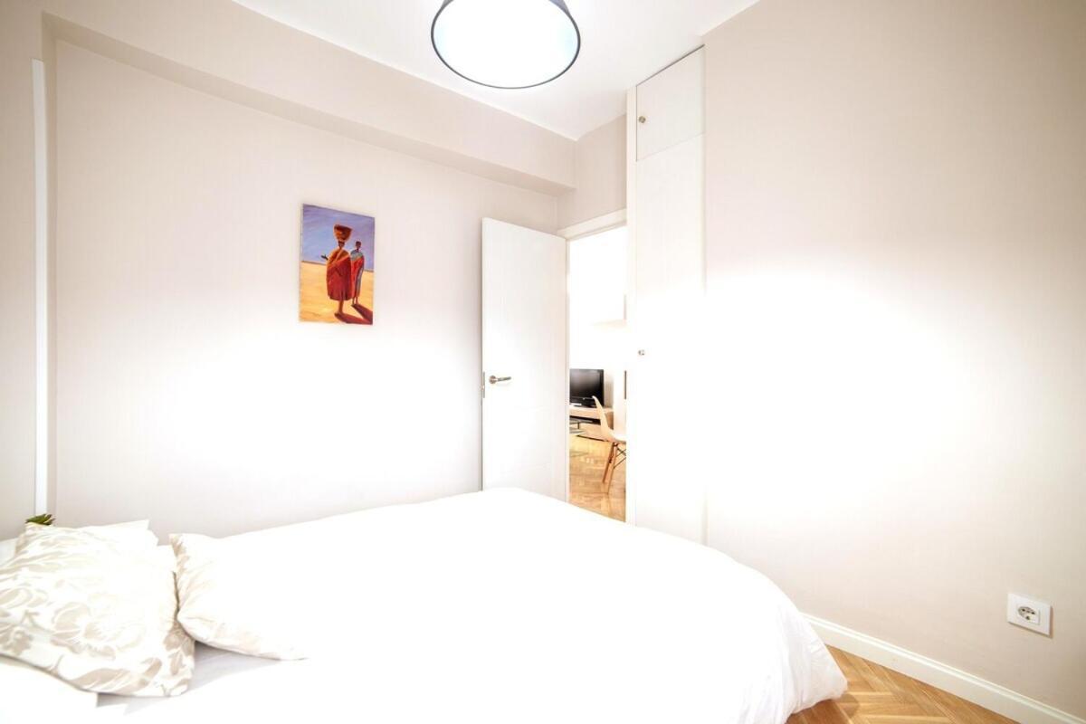 Superb Close To Center Apartamento
