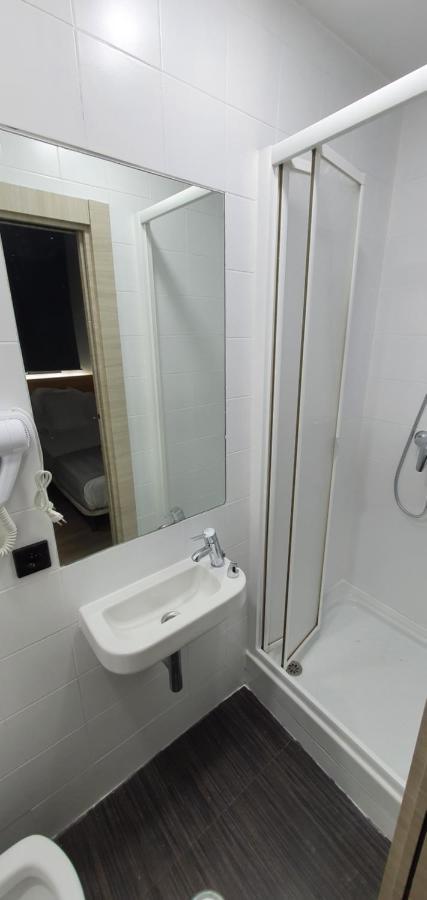 Guest house Ch Lemon - Madrid