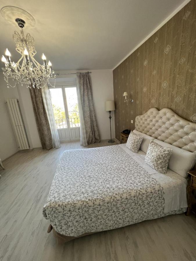 Guest house Palace