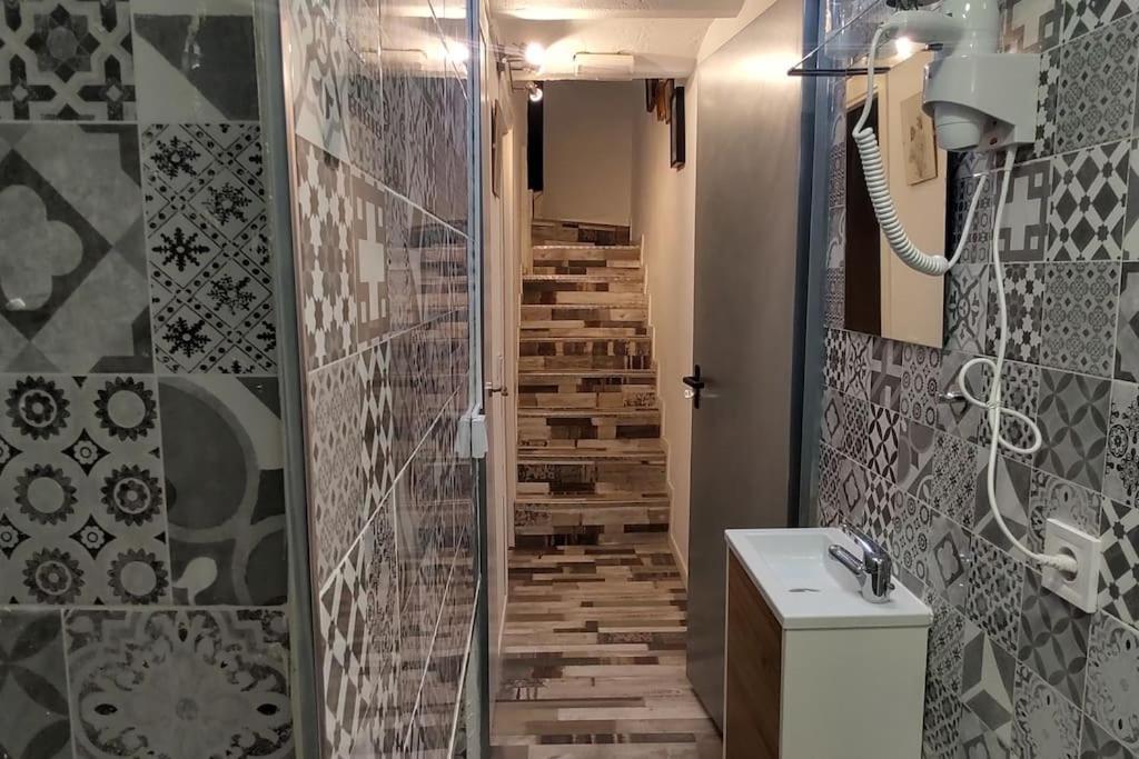 Centro, Edificio Entero Solo Ti Madri