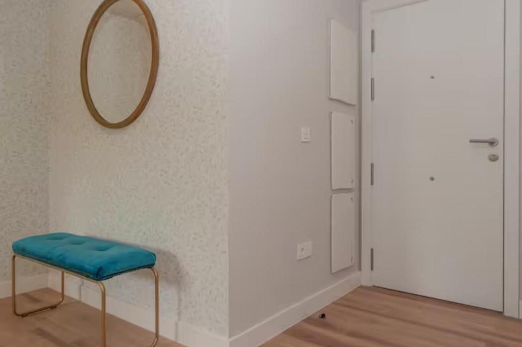 Apartment Moderno Y Lujoso Apartamento En Urbanizacion Privada Con Terraza De Diseno En Valdebebas / Ciudad Deportiva Real / Feria De *