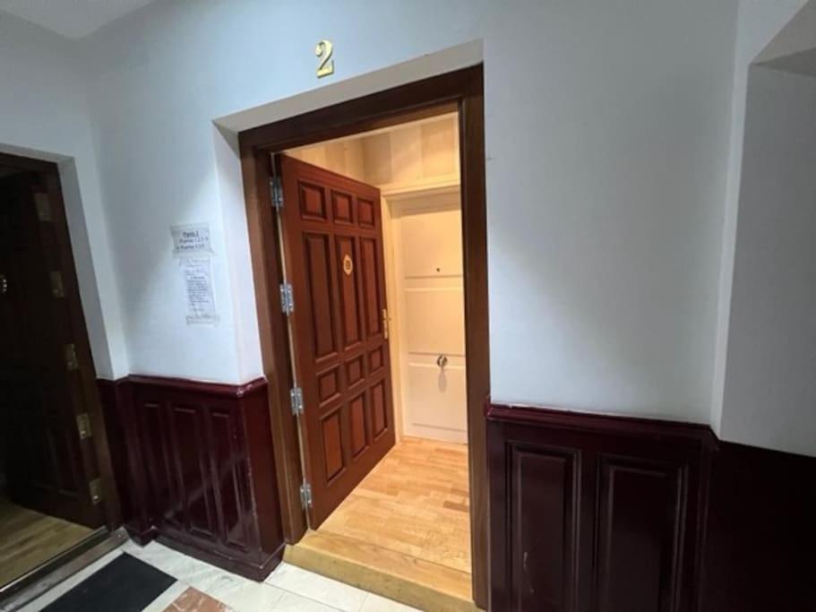 Precioso Apartamento En Chueca, En Madrid.