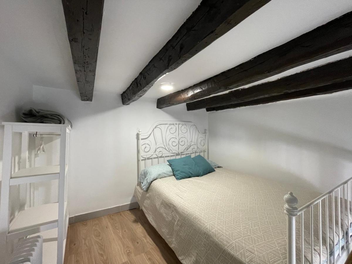 Acogedor Con Balcon En El Barrio De Chueca, Gran Via Con Aire Acondicionado Y Calefaccion *