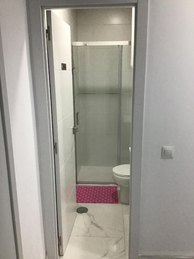 In Guest - Double 01 Carpet Apartment