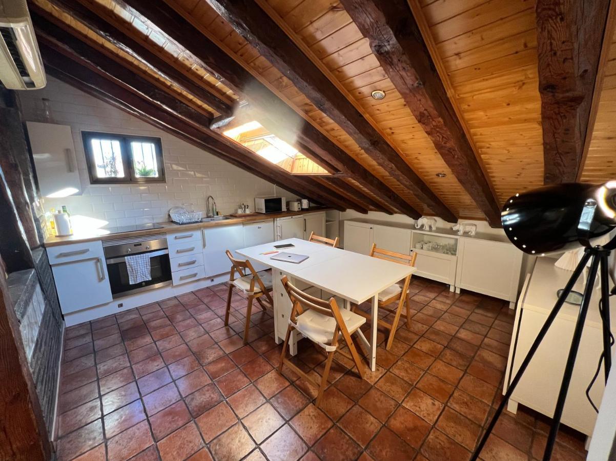 San Vicente Ferrer, Duplex Dos En Malasana