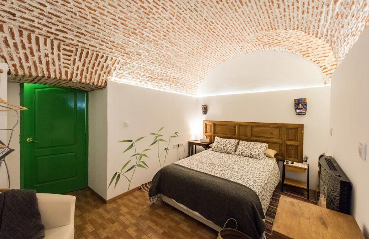 Encomienda Apartment