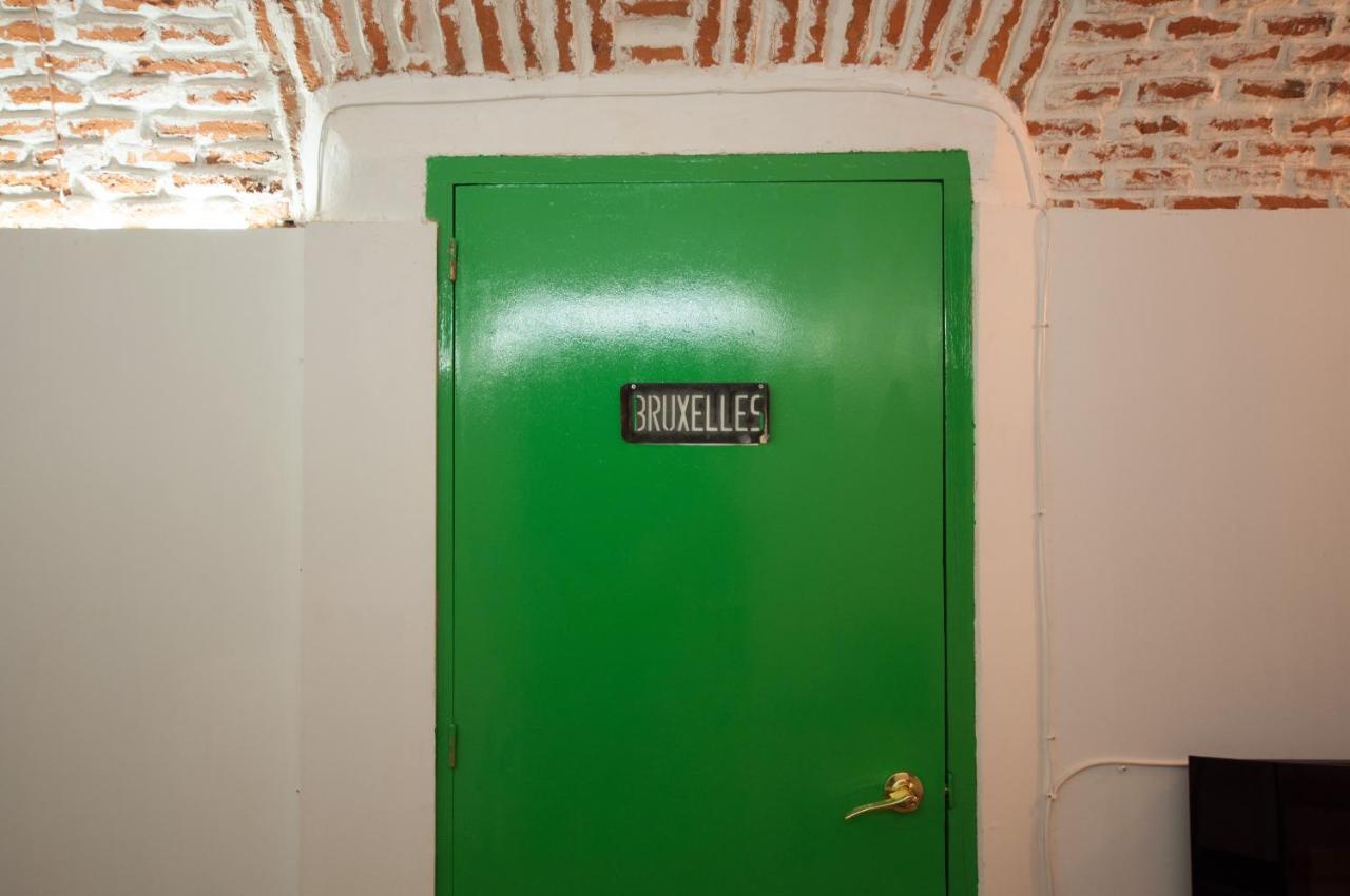 Encomienda Apartment