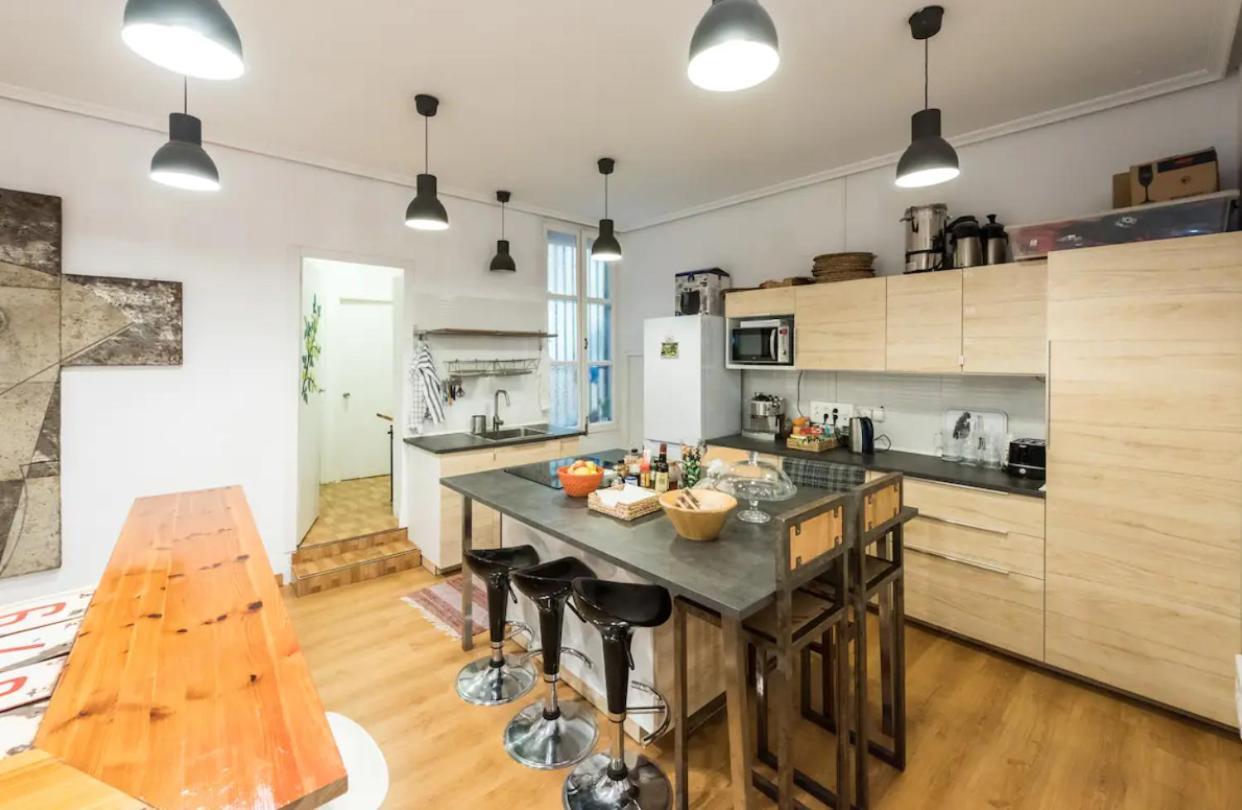 Encomienda Apartment *