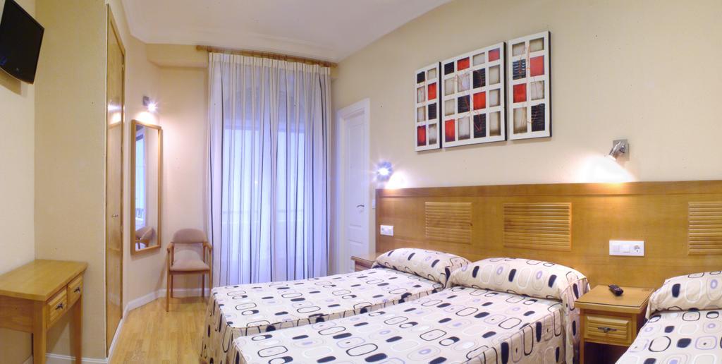 Guest house Santillan Ii *