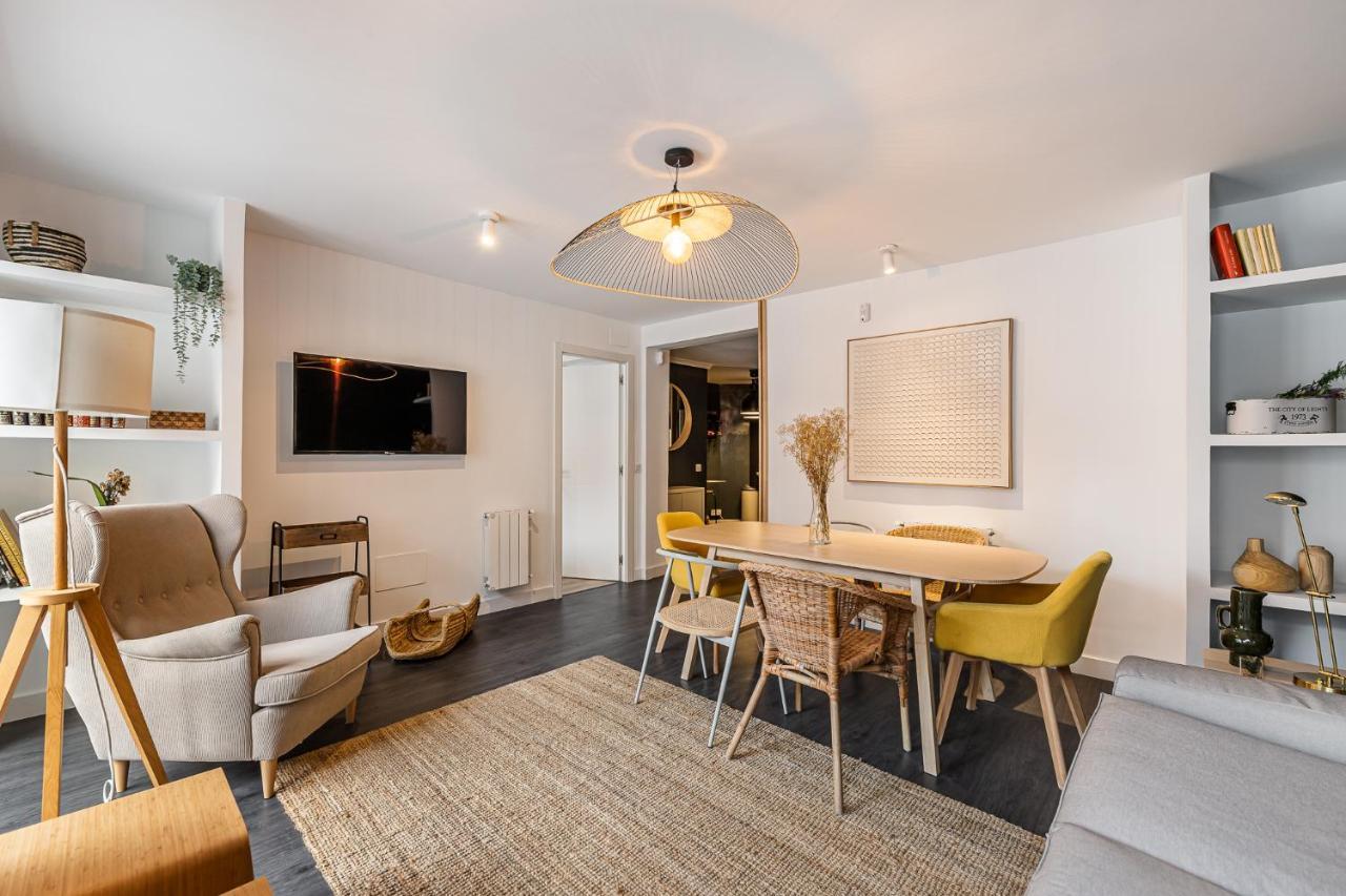 Queens Plaza Mayor I Apartment