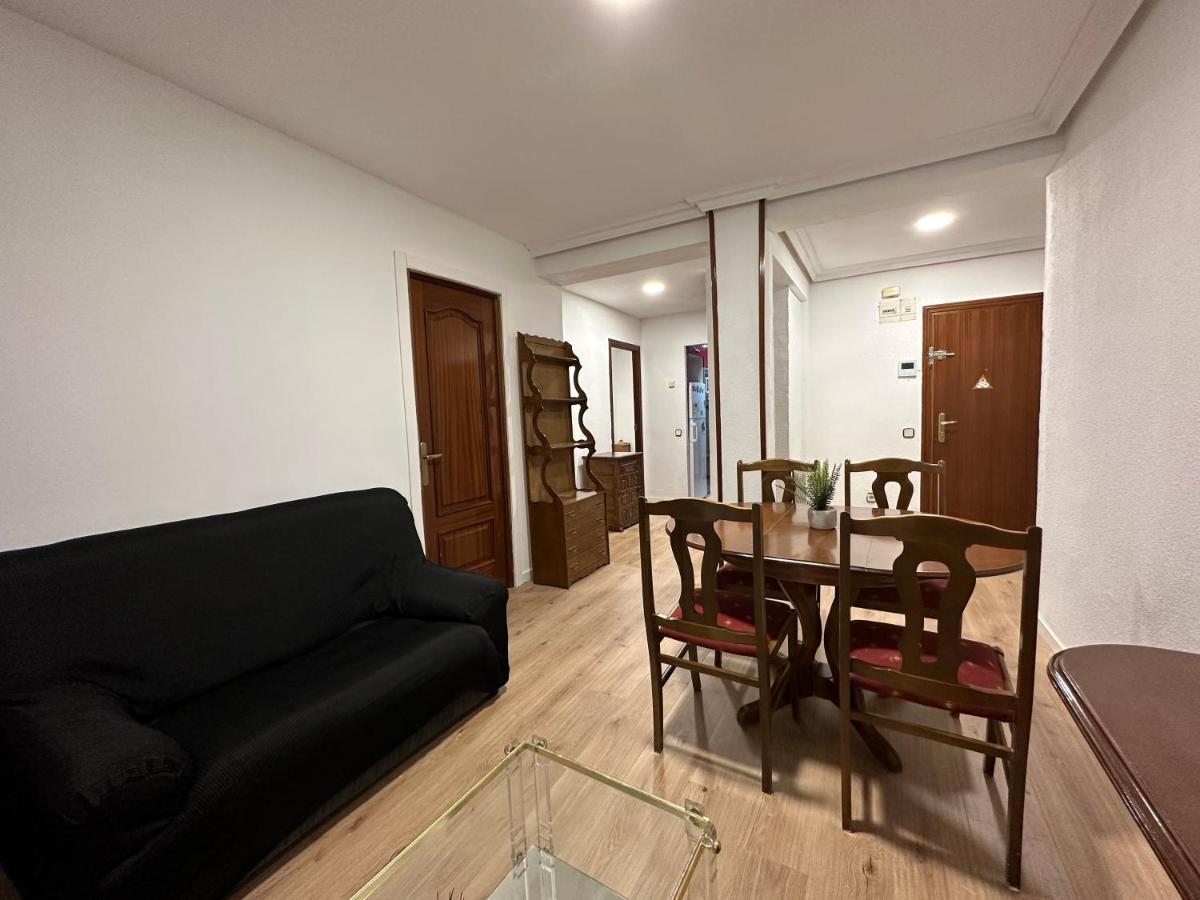 Apartment Licenciado Vidriera