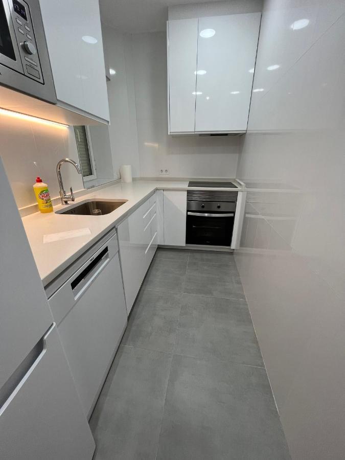 Roomstay Plaza Castilla Vandrerhjem