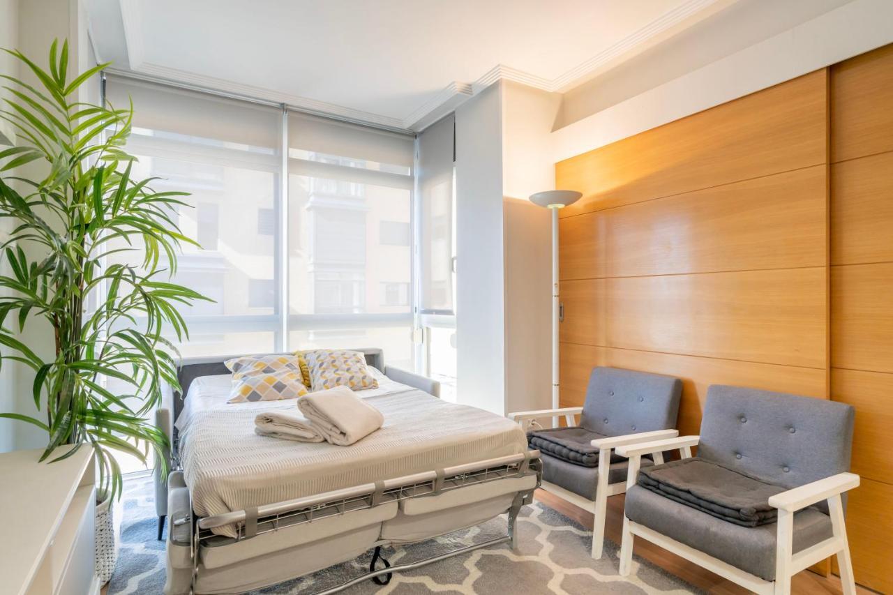 For Islazul Luxury Eur19 * Madri