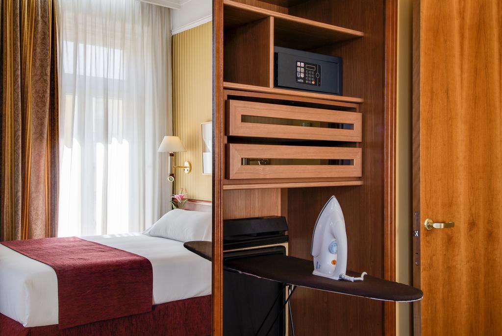 Nh Collection Gran Vía Hotel Madri