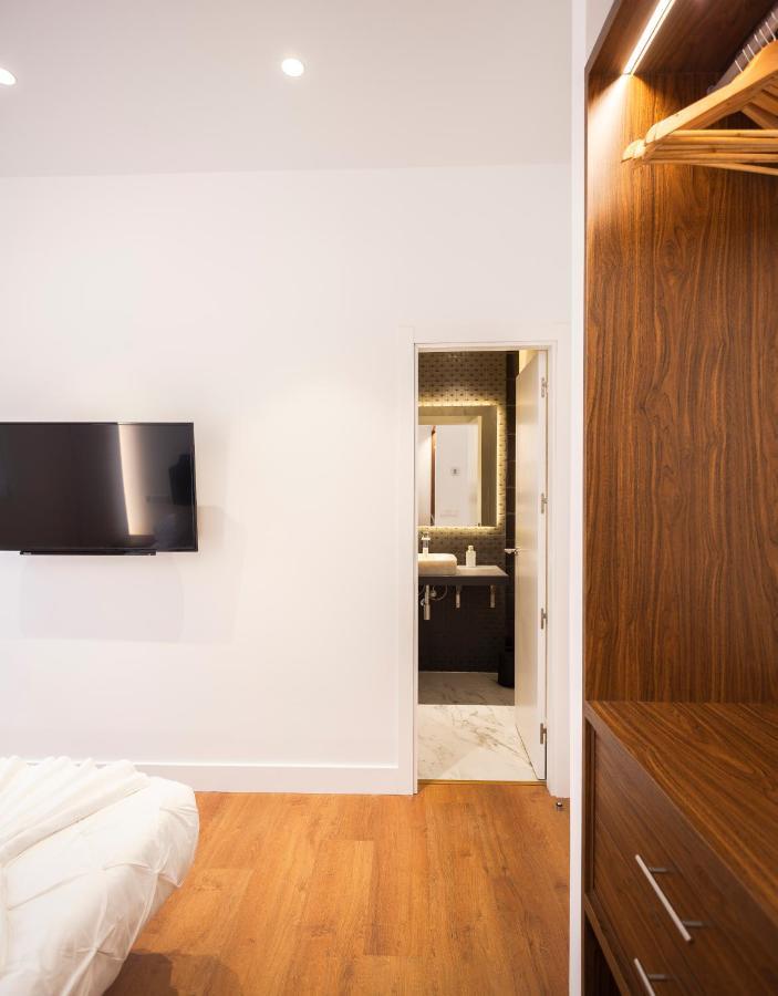 Apartment Gran Via Iv Calle Tudescos 5br 5bh *