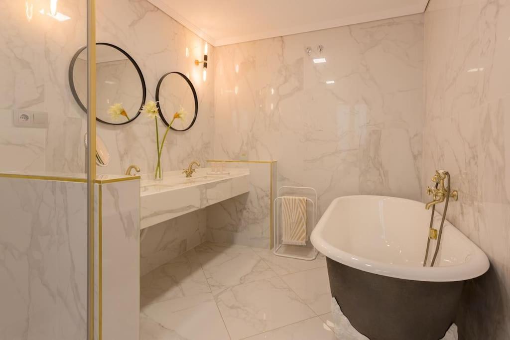 Apartamento Apto Junto Al Retiro Y Barrio De Salamanca