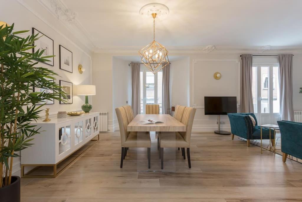 Apto Junto Al Retiro Y Barrio De Salamanca Apartamento Madrid