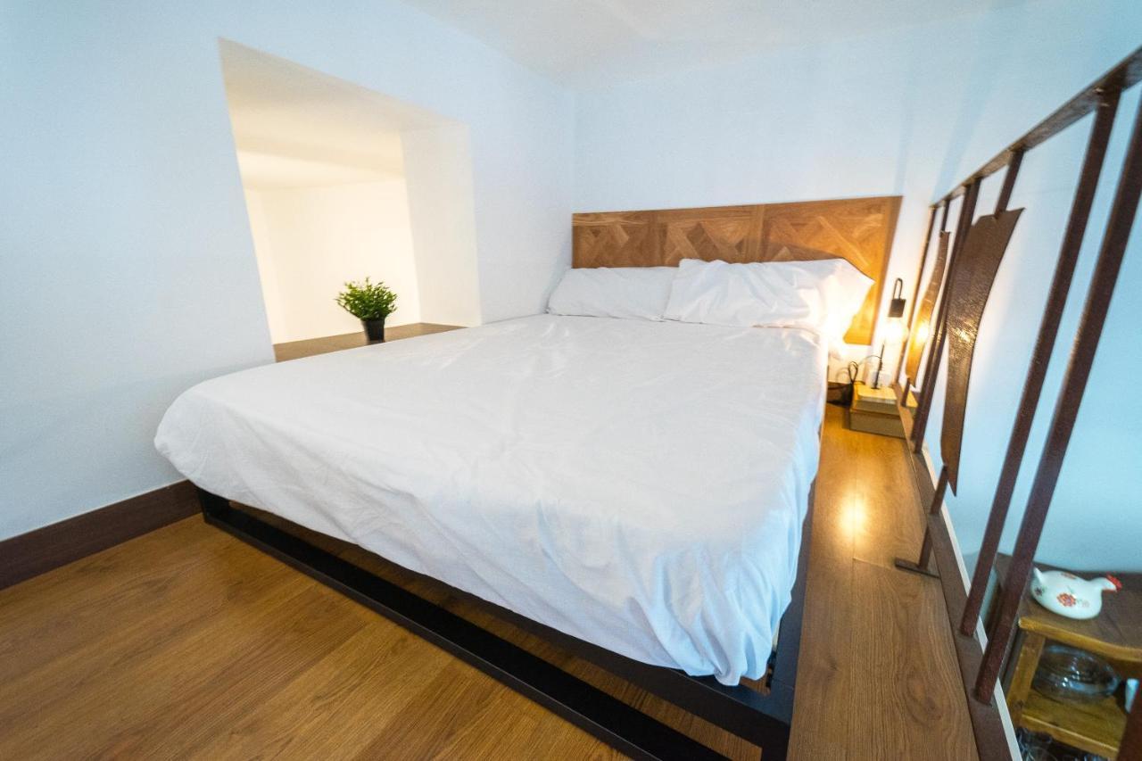 Apartment Singular En Delicias By Bebalmy Madrid