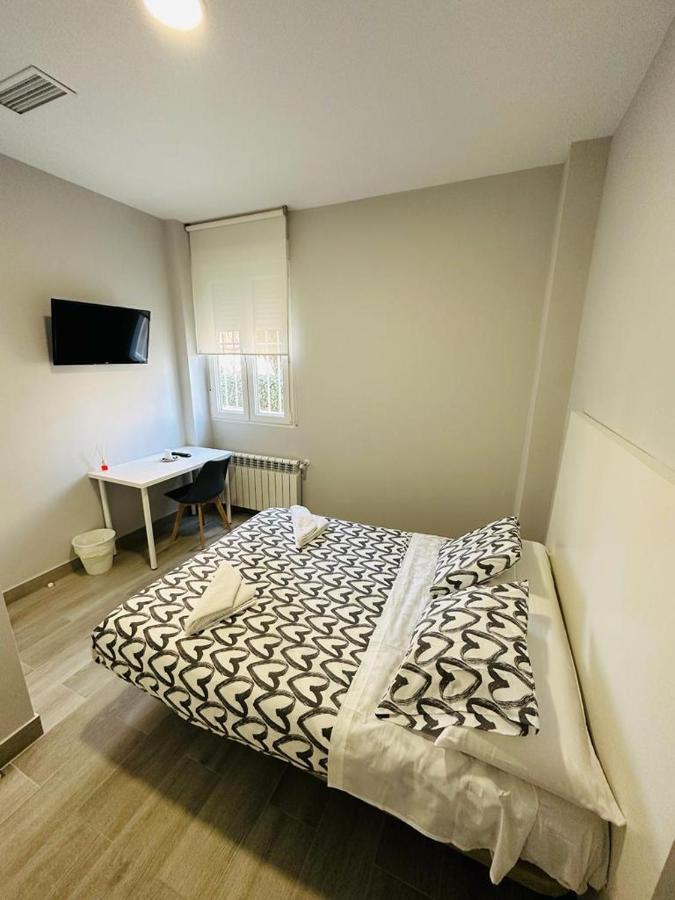 Guest house Cuatro Vientos Madrid