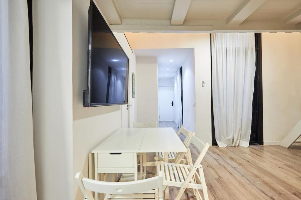 Con Encanto En Sol - #a Apartamento *