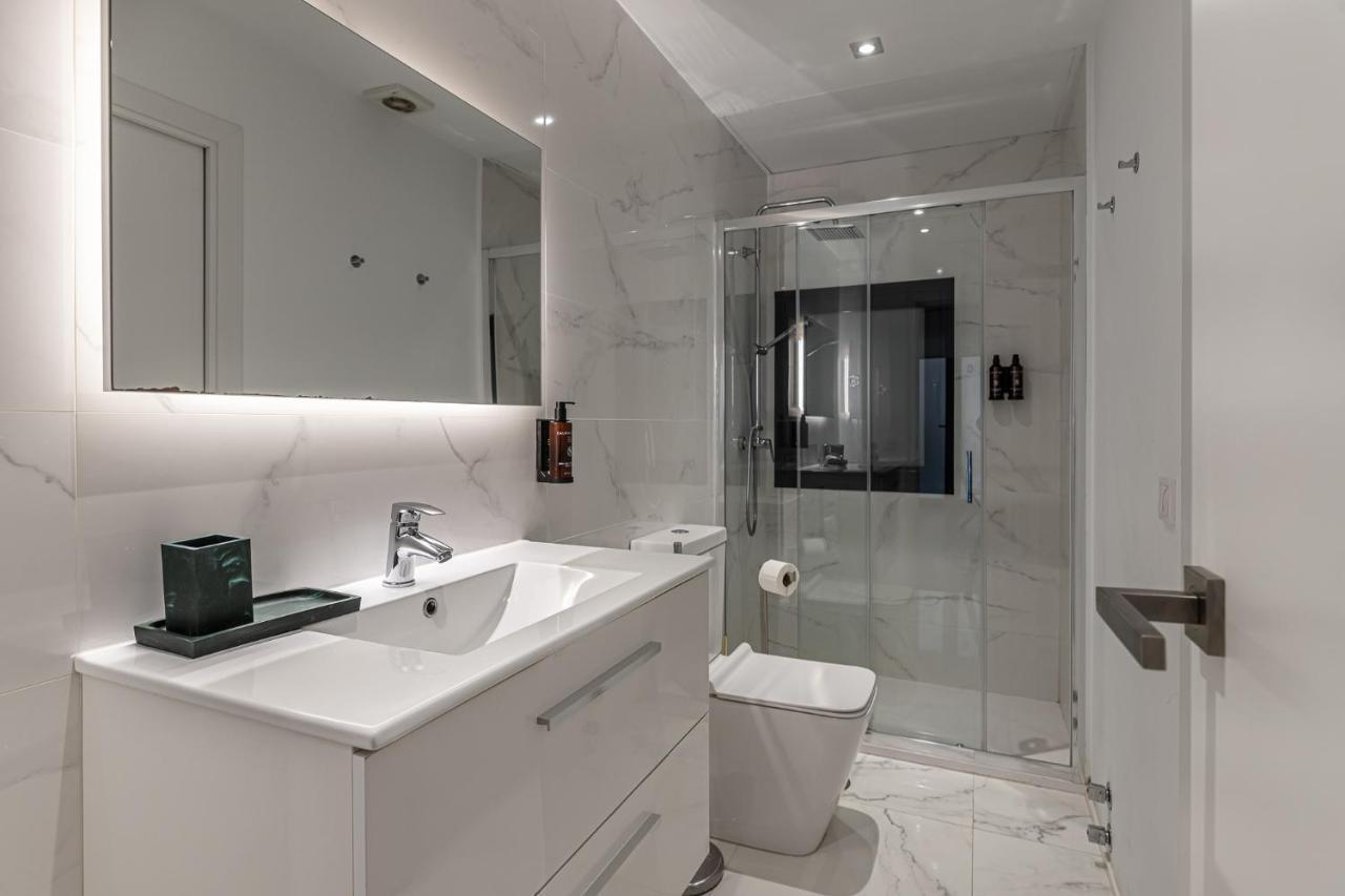 Apartment Waou Essence I Anton Martin *