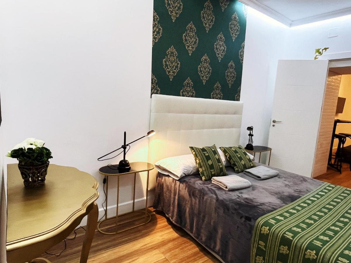 Place Juan Plaza Mayor Apartment *