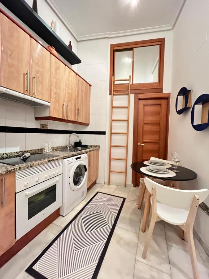 Letras Acogedor Huertas San Pedro Temporal Apartamento