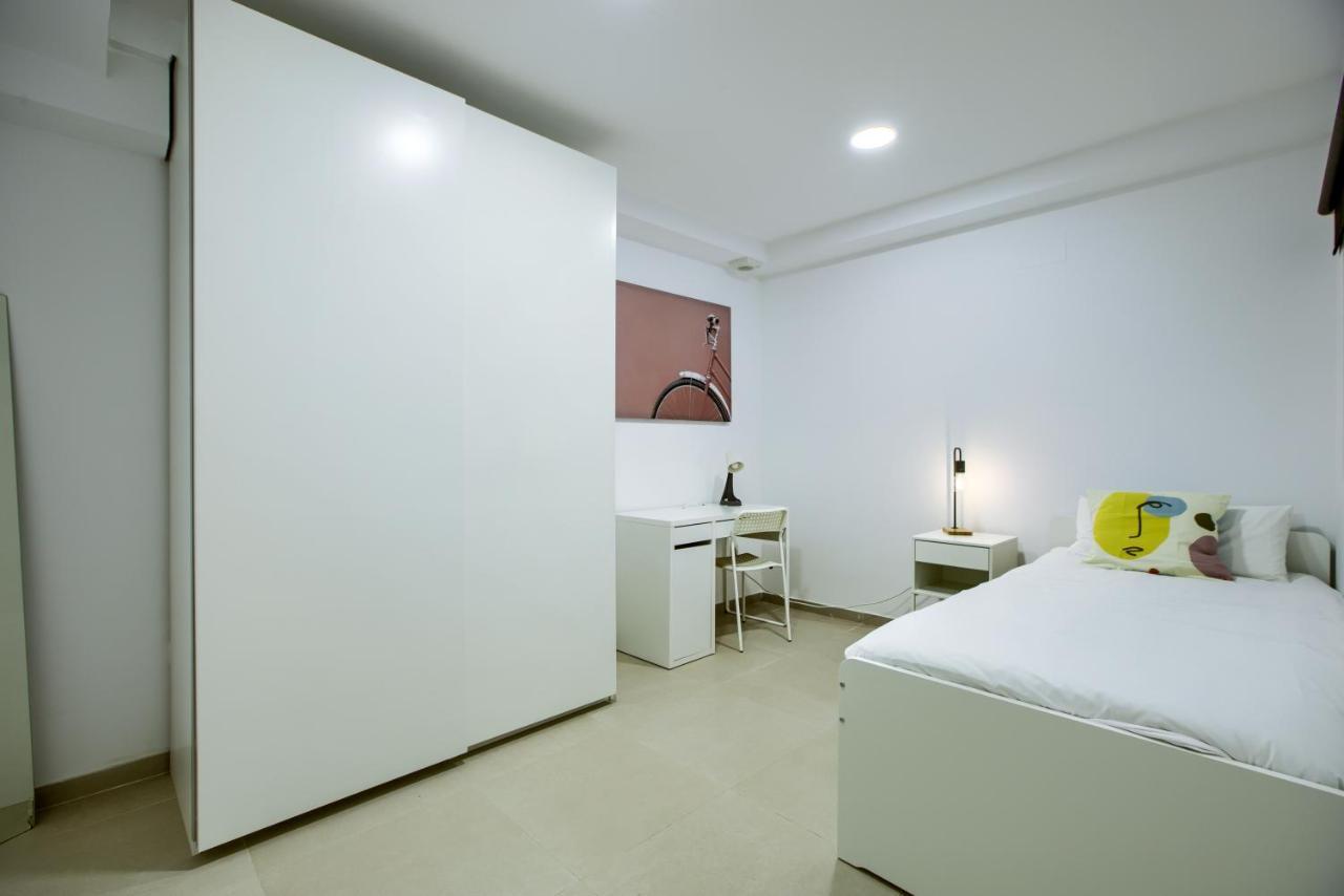 Charming La Elipa Apartment *