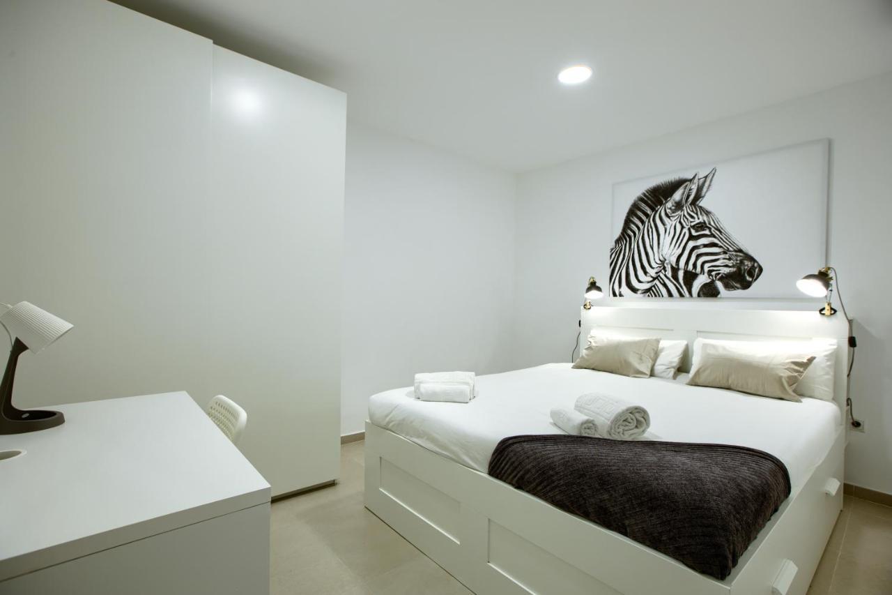 Charming La Elipa Apartment