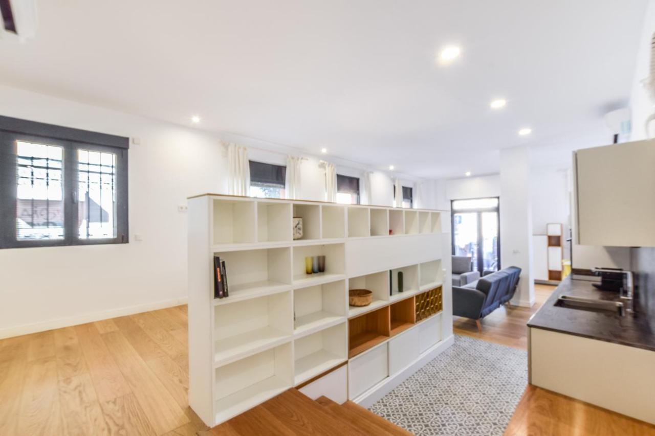 Loft En Plaza De Ventas Apartamento Madrid