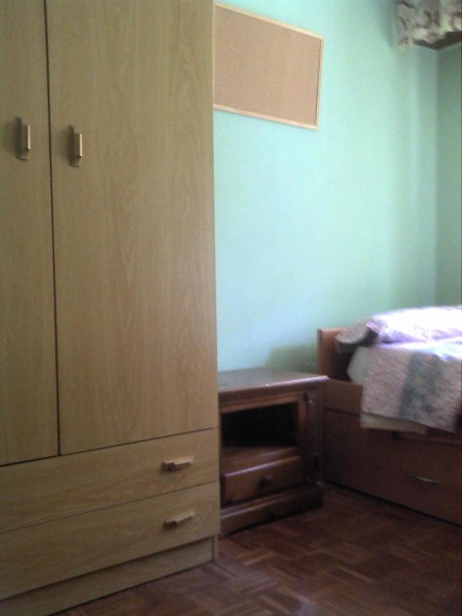 Privatunterkunft Hab 1 Wifi Vista Alegre Madrid