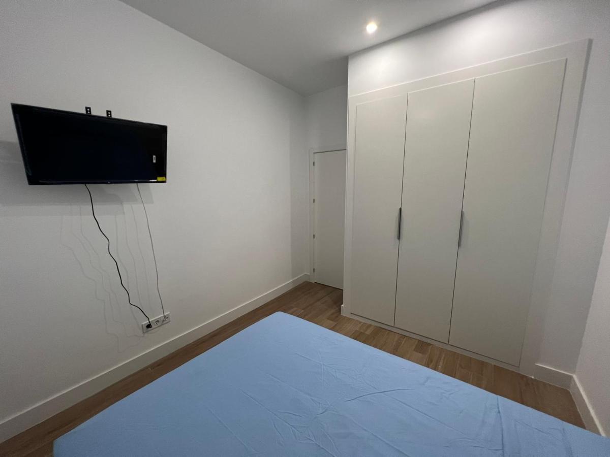 Roomstay Plaza Castilla Vandrerhjem *