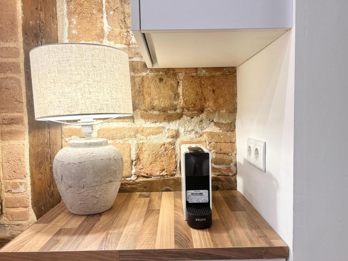 Reina Sofia Museum House Apartment Madrid