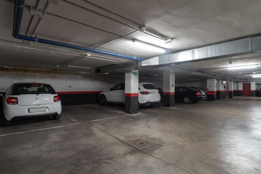 Vivienda Con Zona De Trabajo, Piscina Y Parking Apartamento Madri
