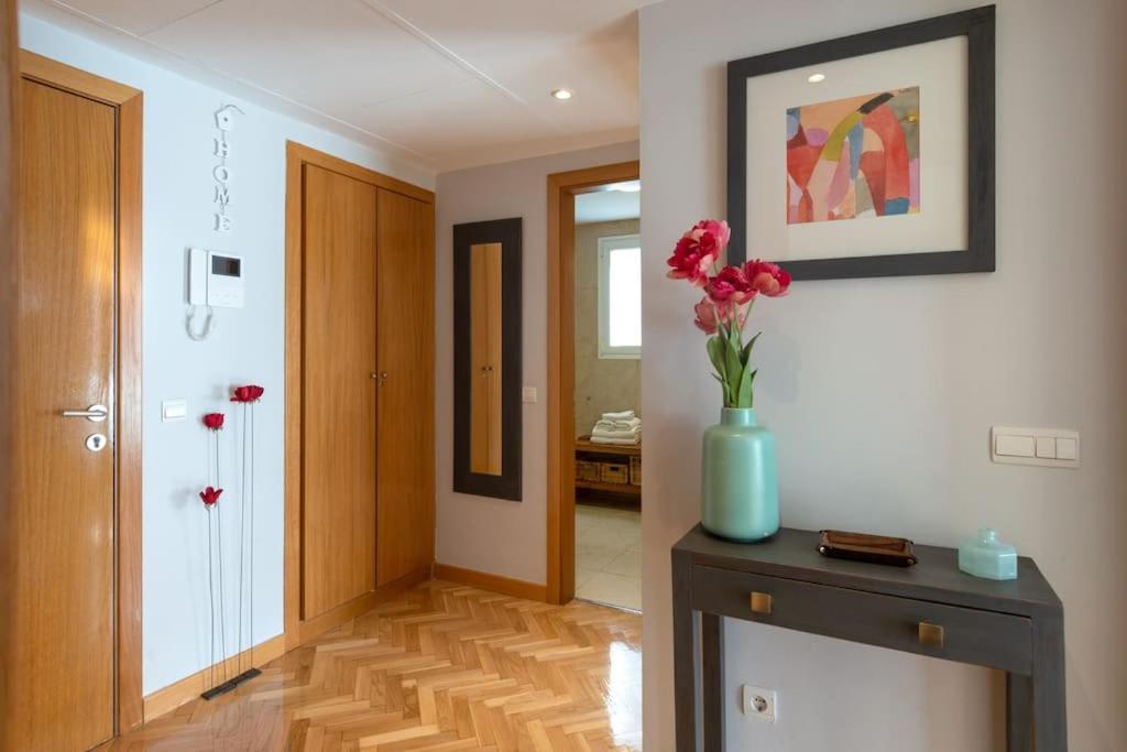 Apartamento Vivienda Con Zona De Trabajo, Piscina Y Parking Madri