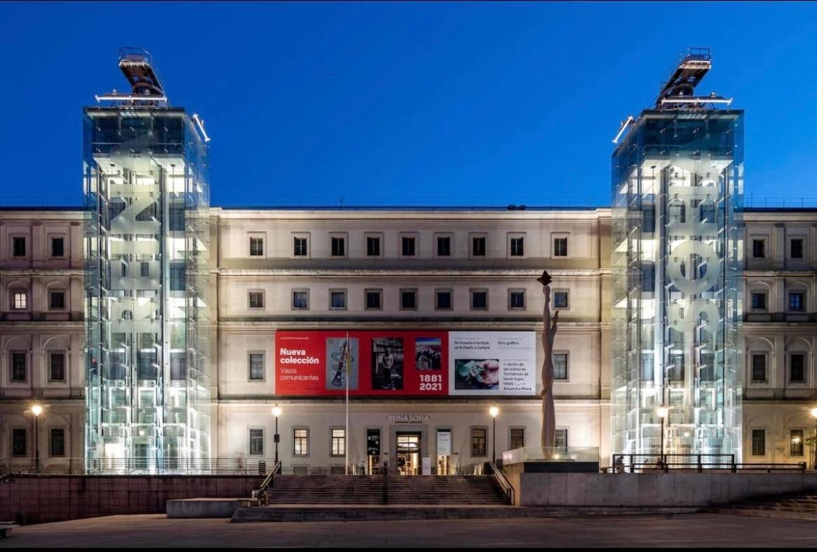 Apartment Reina Sofia Museum House *